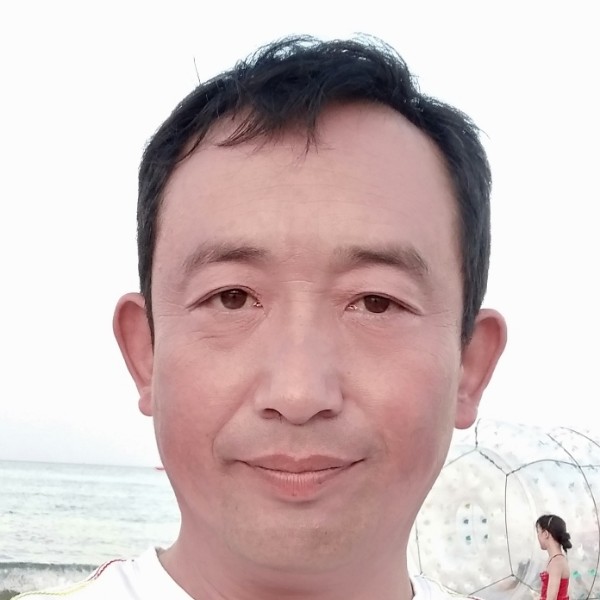 虚拟与蜜粉的照片