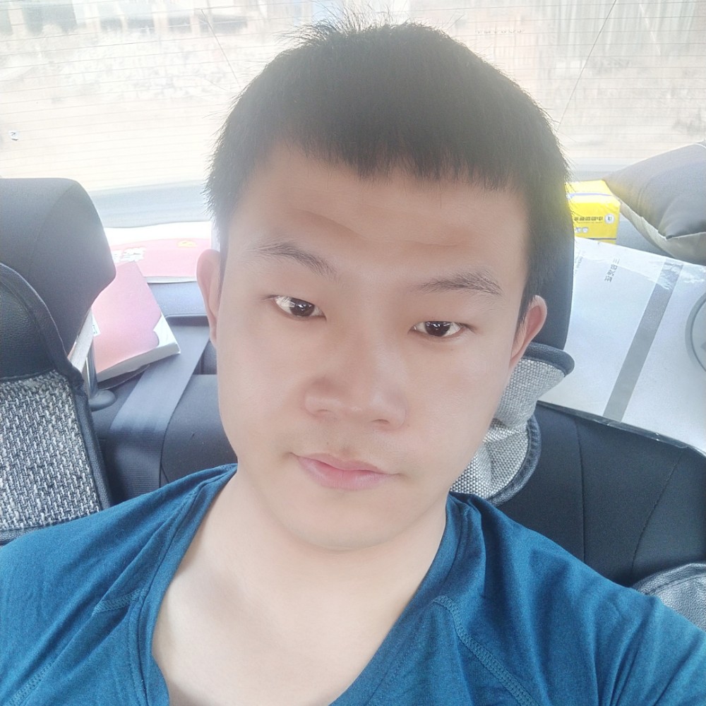 小张小张从不张狂的照片