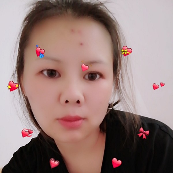舒适漫步草莓的照片