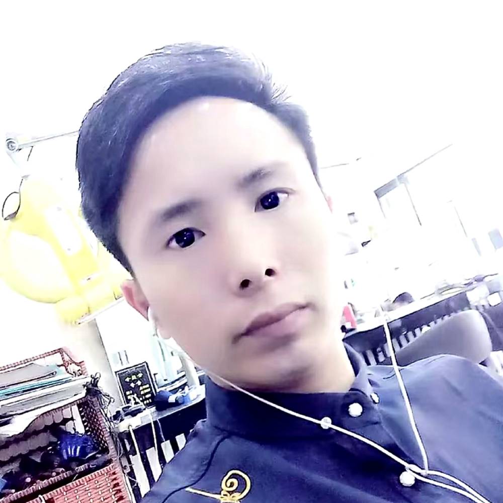 轮回七世曹明伟的照片