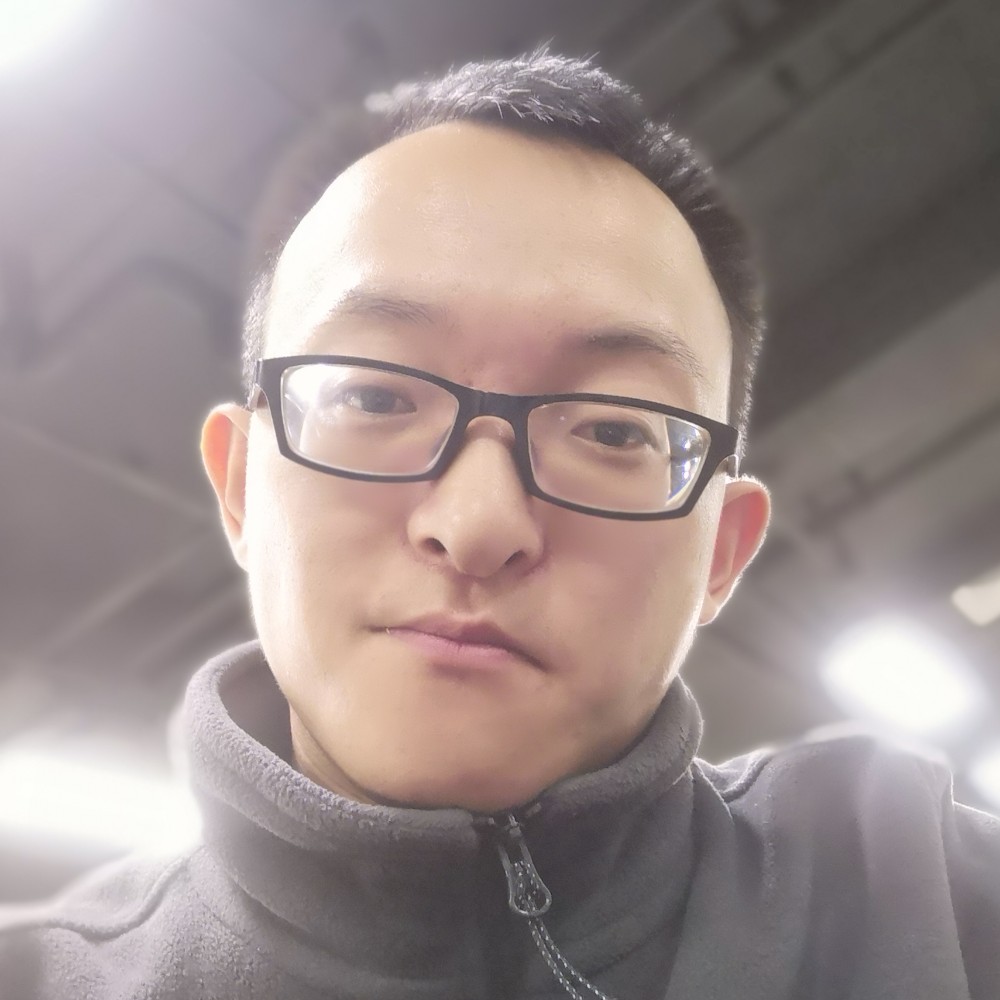 沉静回首洛尘的照片