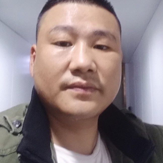 袁狼的照片