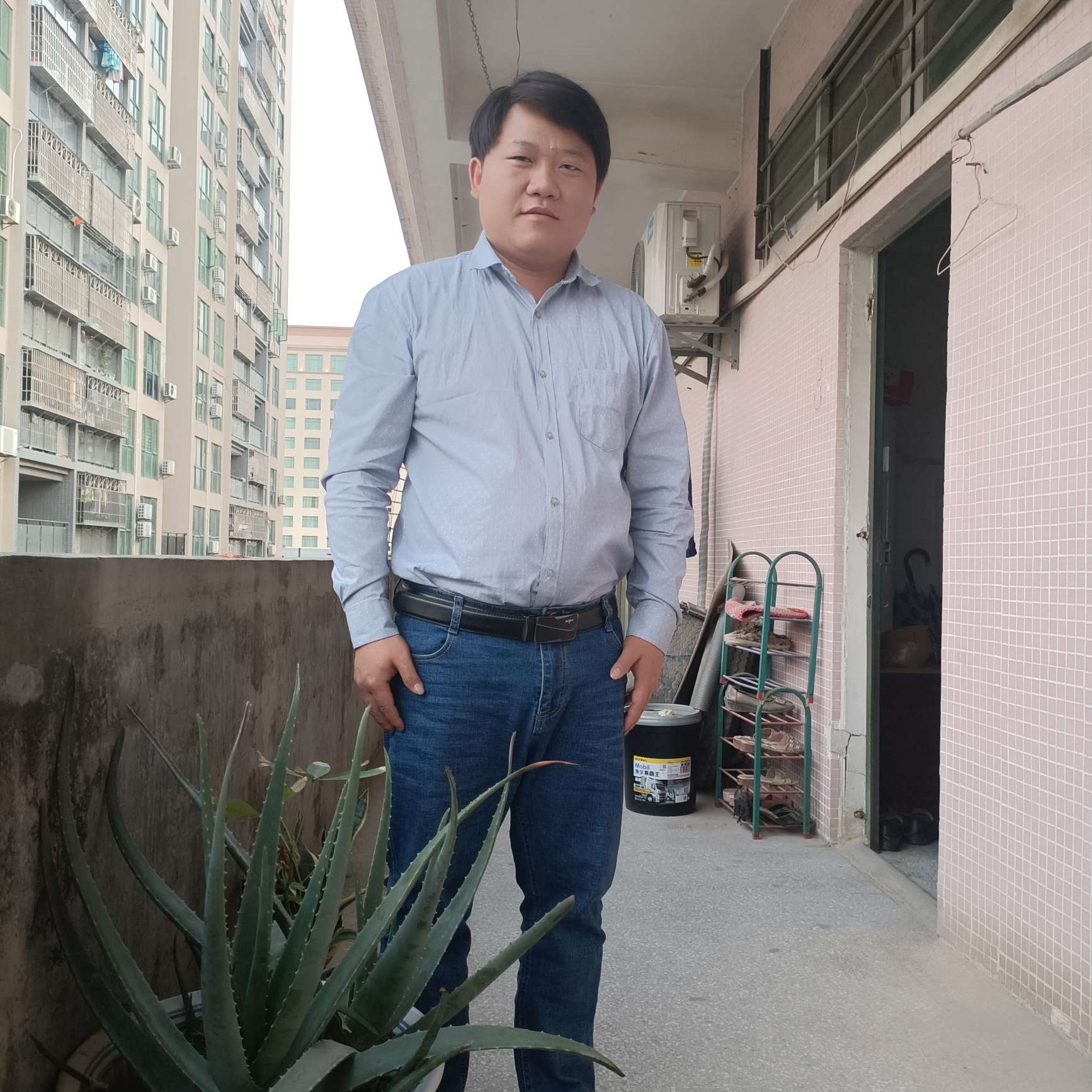 旧颜与灼热的照片
