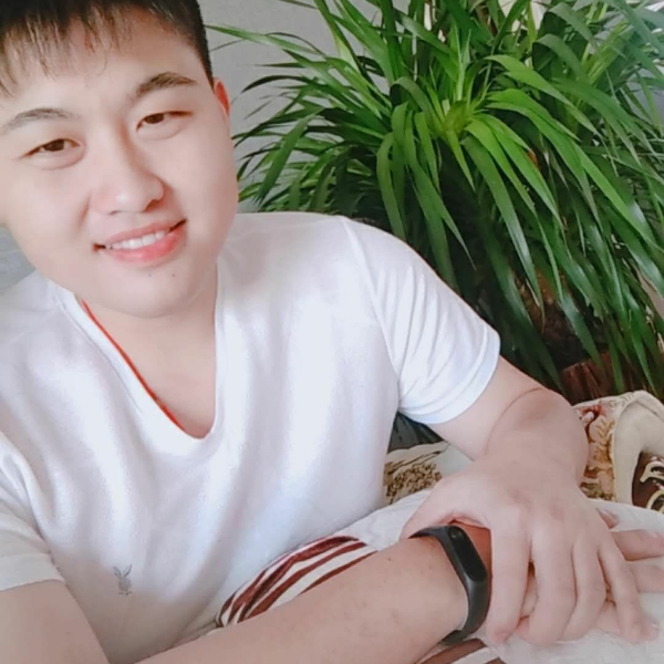 怕孤独回首棉花糖的照片