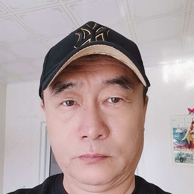 微凉愿雪白的照片