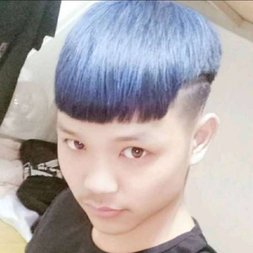小蝴蝶天真。的照片