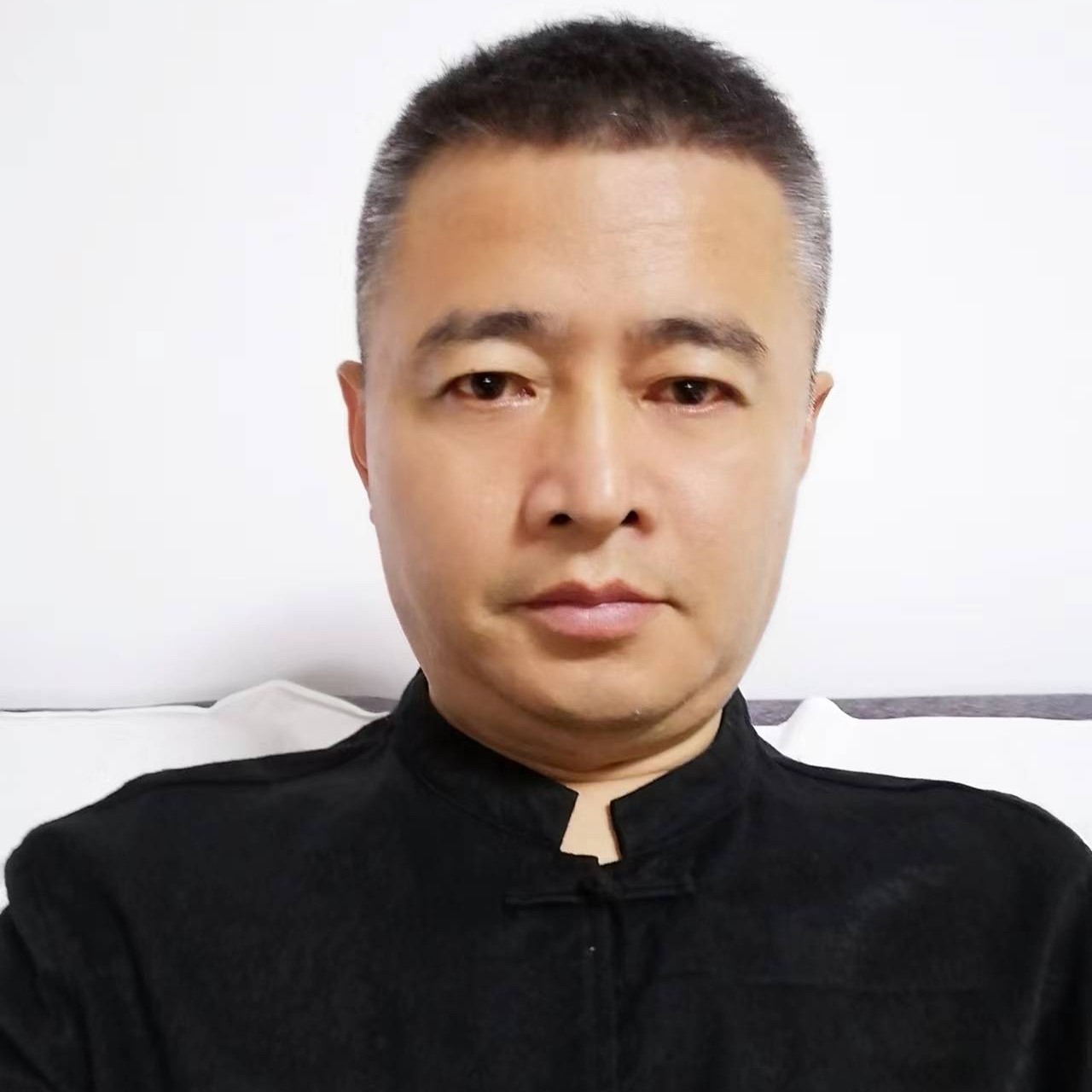 孤单萌芽的照片