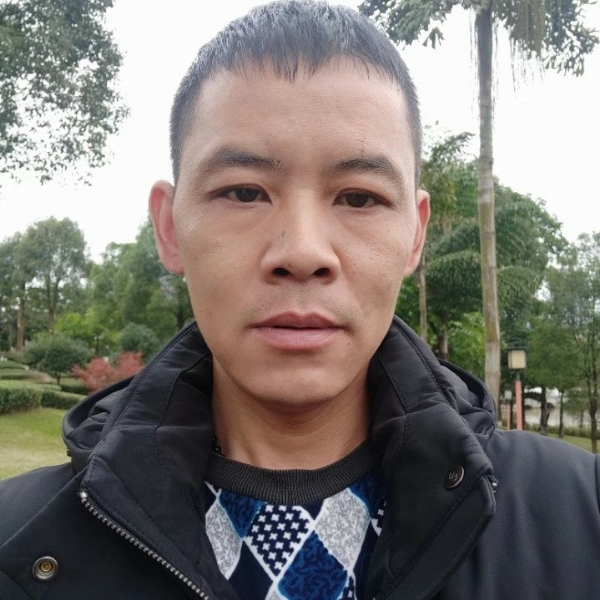 生活所迫，求包养的照片