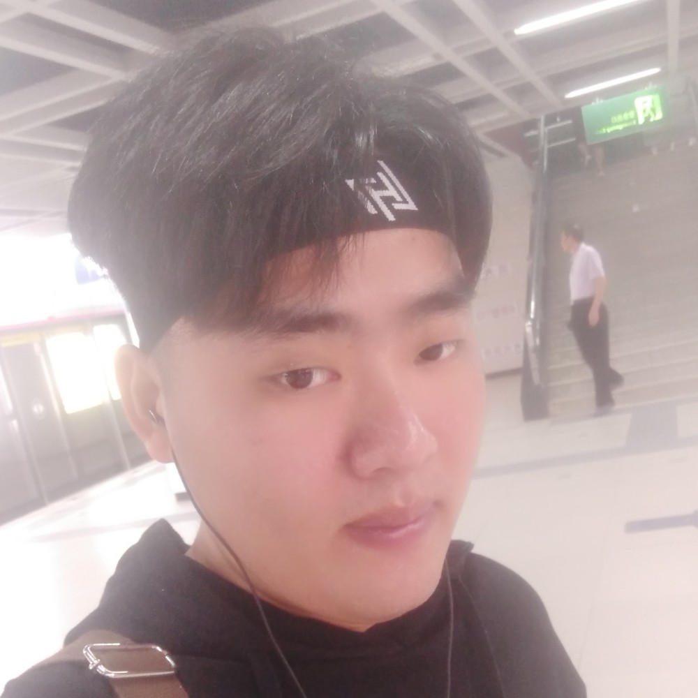 冬耀踢黯然的照片
