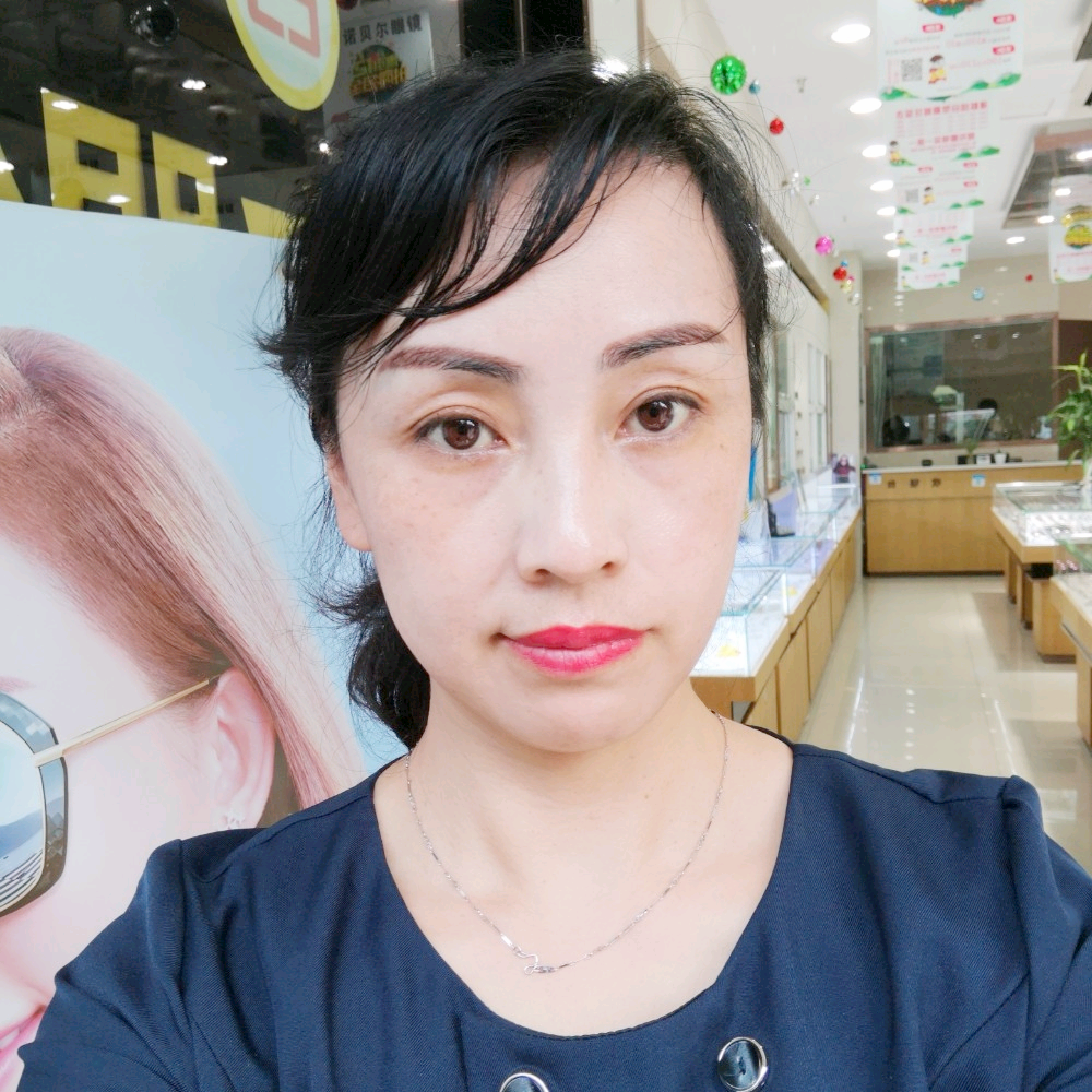 欣慰枕头的照片