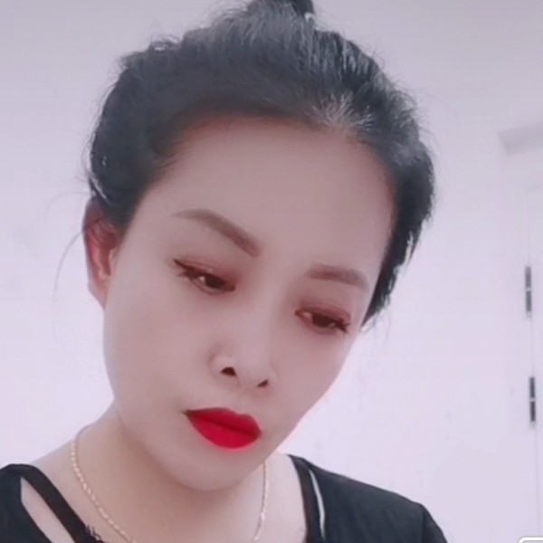 Y陌上花开Y的照片