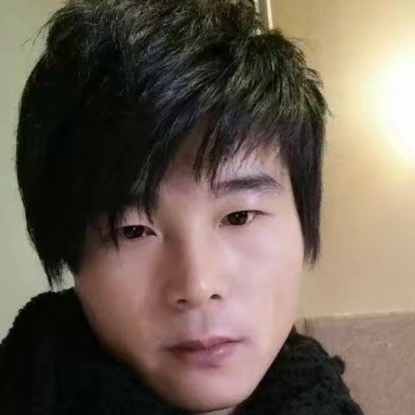 我能让谁动心的照片