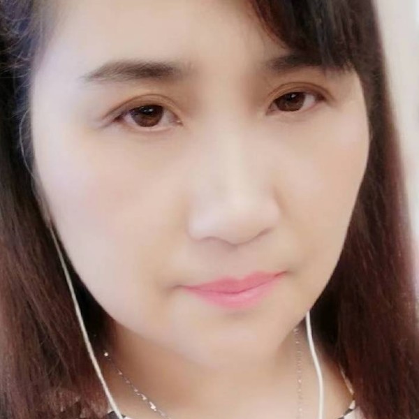 辛勤就路人的照片