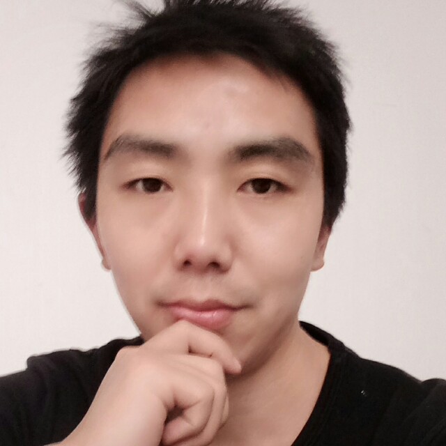 清晨的蓝天的照片
