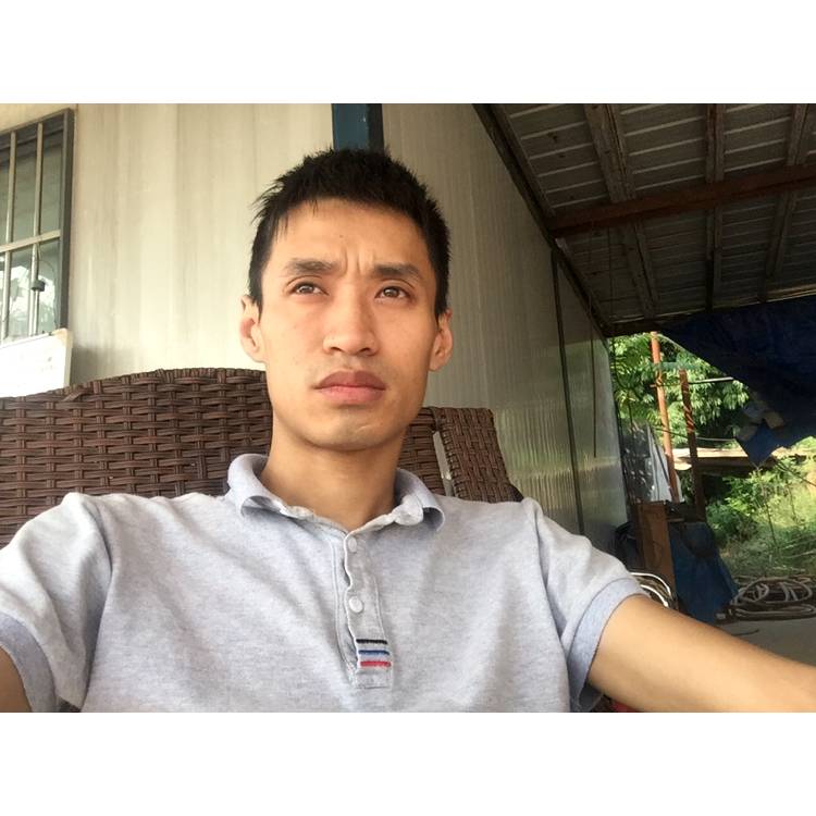 寒风邂逅怡然的照片