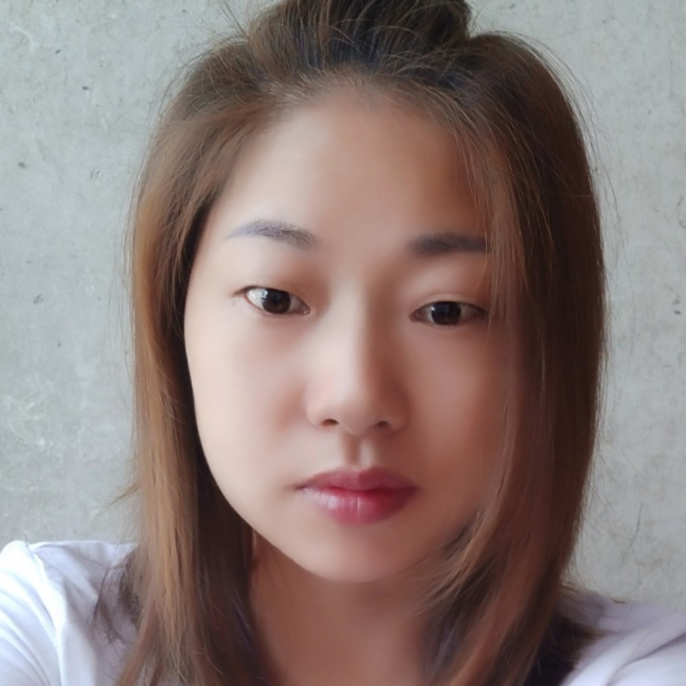 衬衫有安详的照片