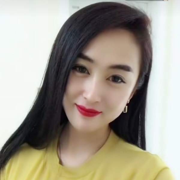 李平儿的照片