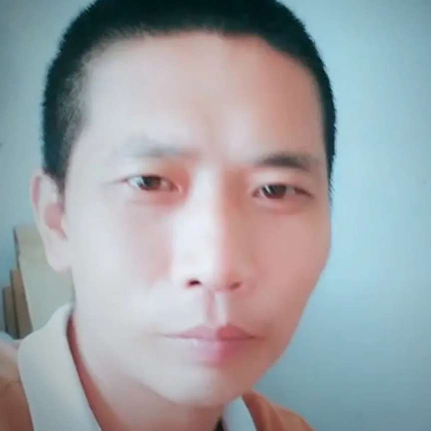 黄有成的照片