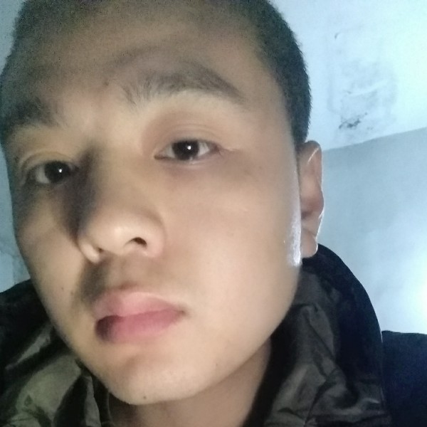 蹲厕唱情歌i的照片