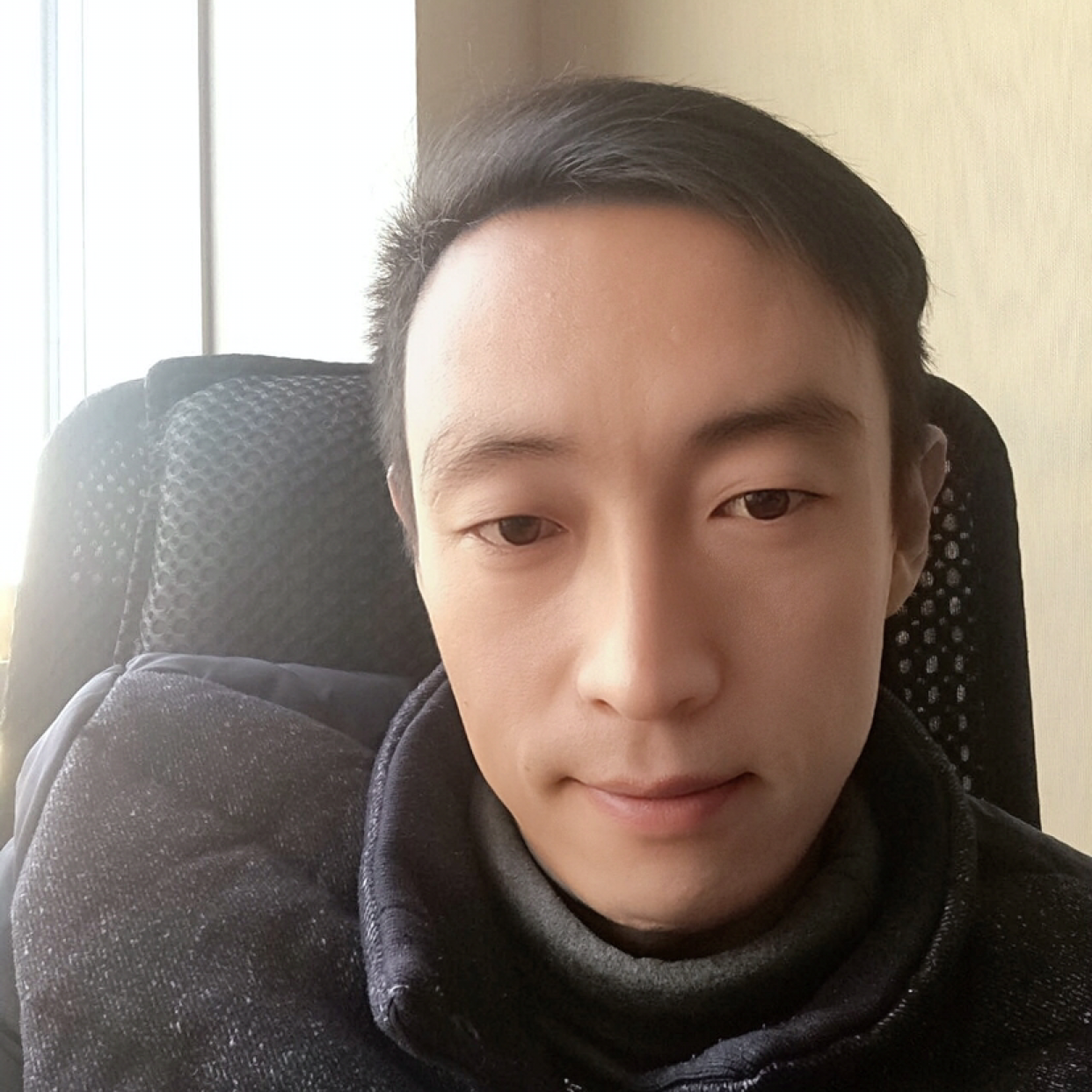 冰凉的 右手的照片