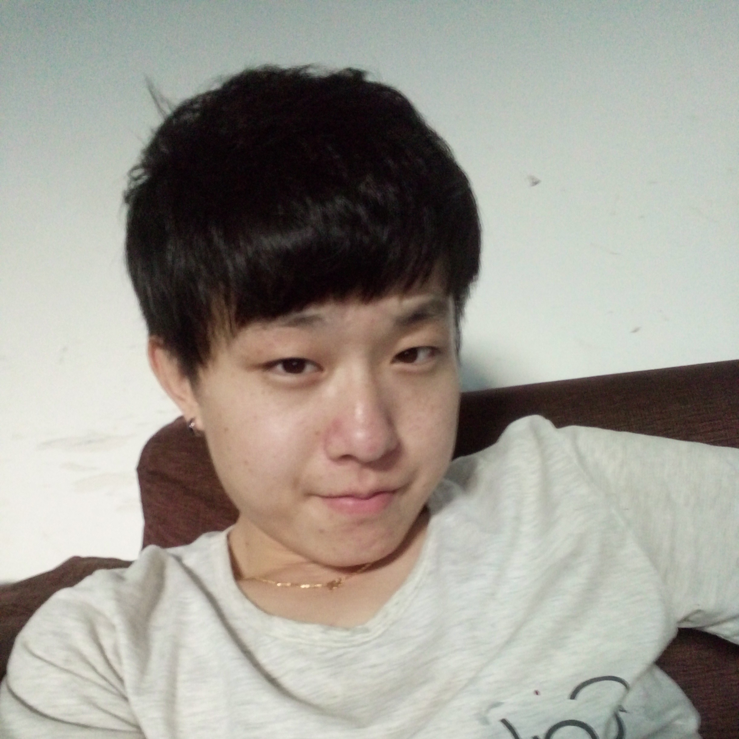 不喜人潮。的照片