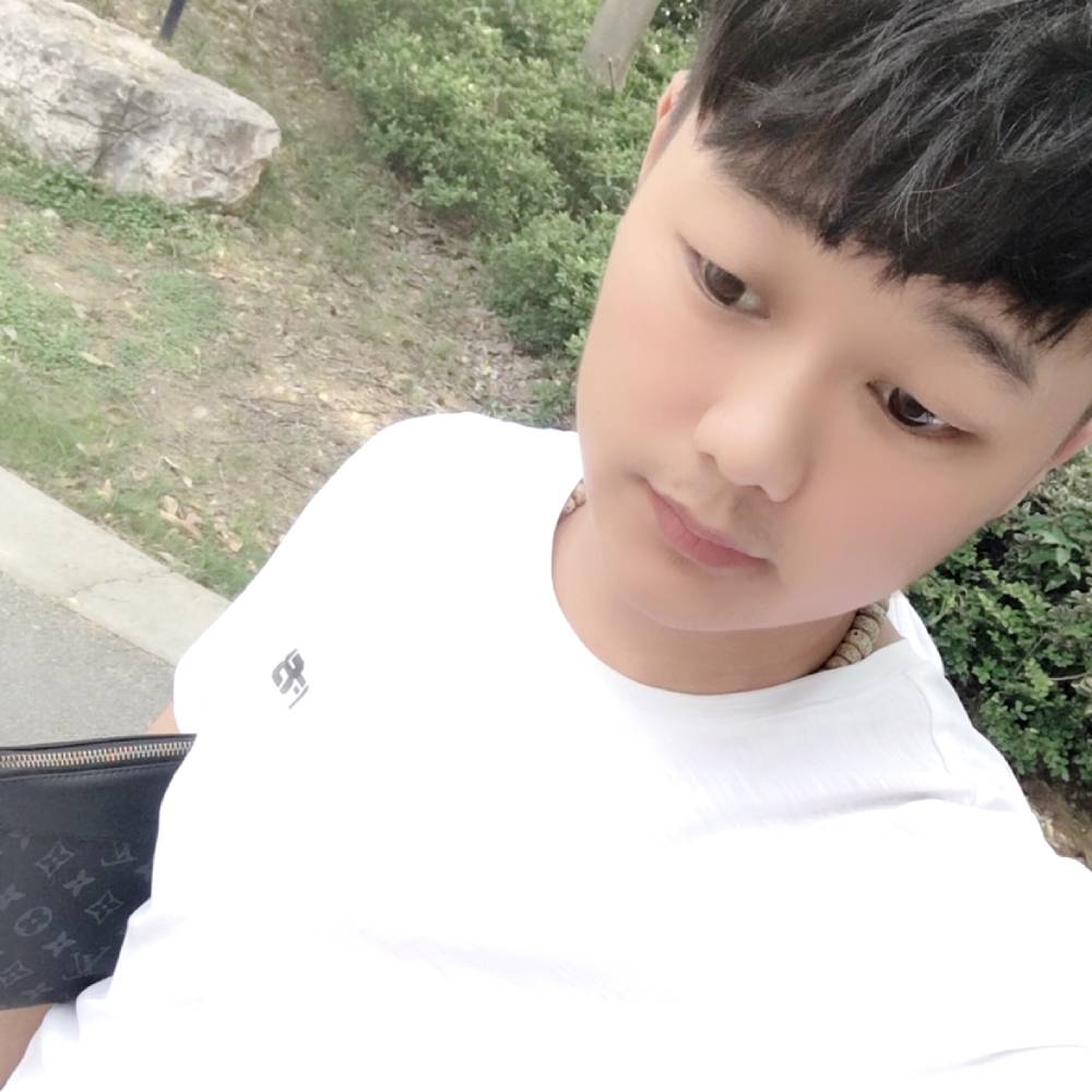 小天同学的照片