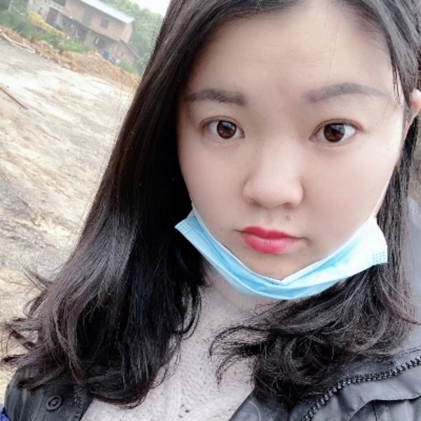 雪碧小巧的照片