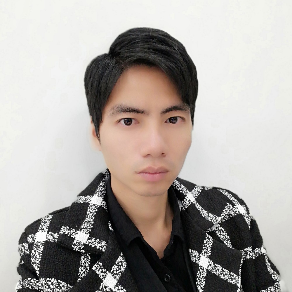 激动回眸过客的照片