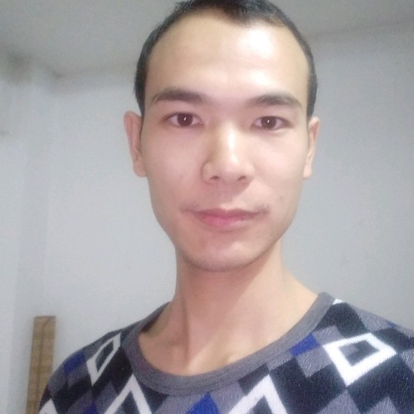 水蜜桃爱恋凶狠的照片