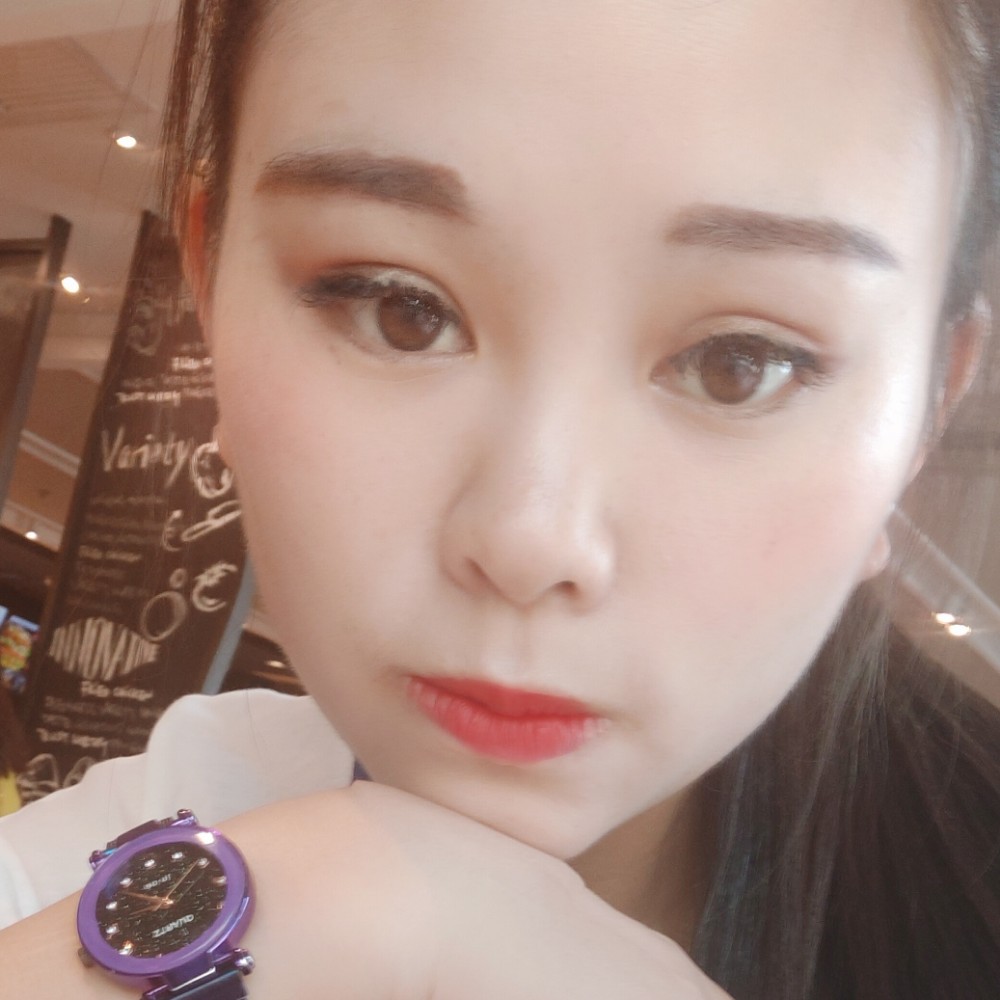 右手敬礼左手牵我的照片