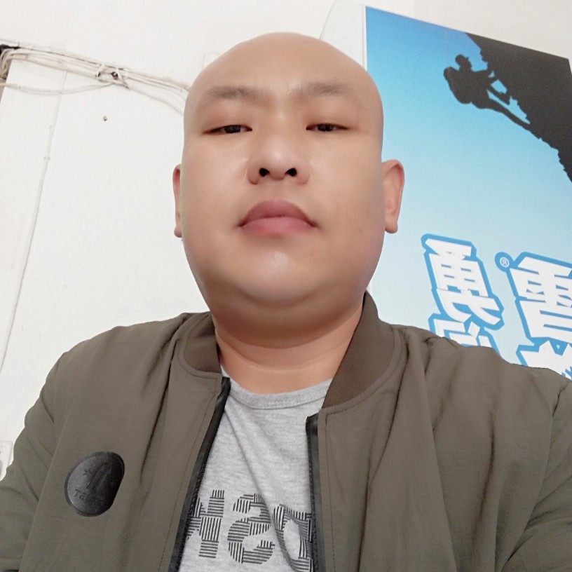 暖阳寂冷的照片