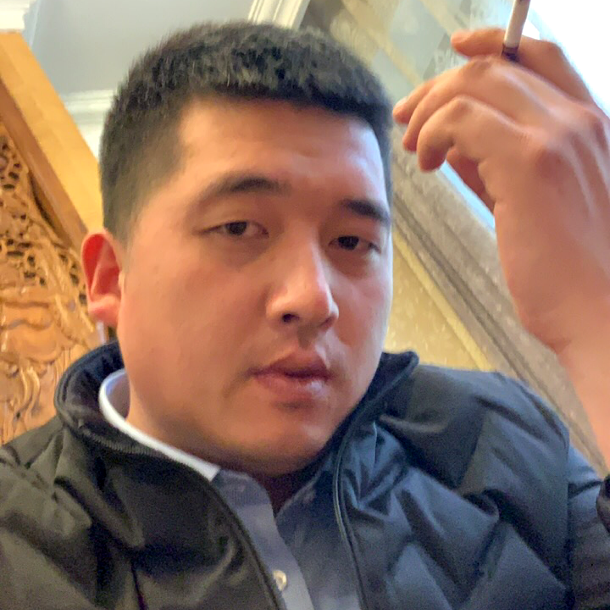 离歌帅气的照片