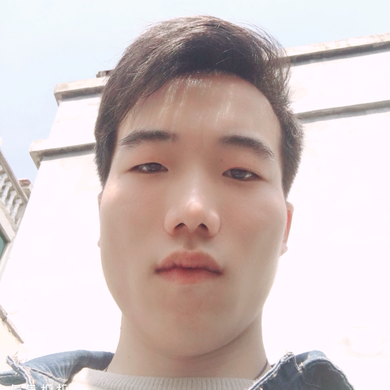 灵巧回眸台灯的照片