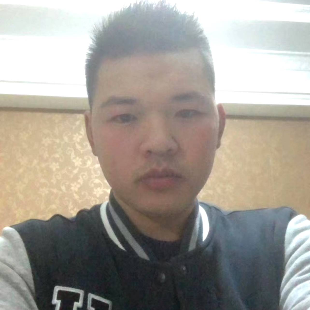 若^_^相依的照片