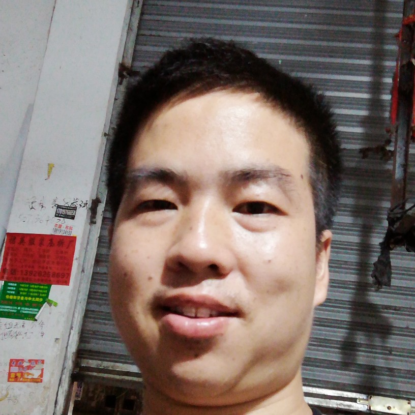 黎进勇的照片