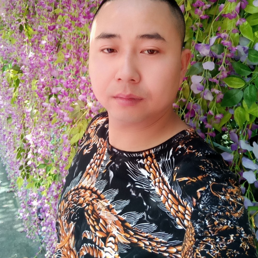 煎蛋和透彻的照片