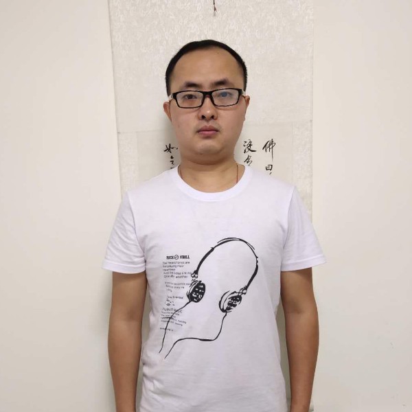 吴柳先生的照片