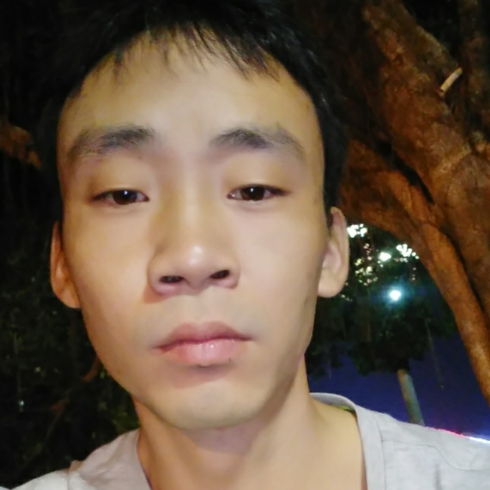难过霓裳的照片