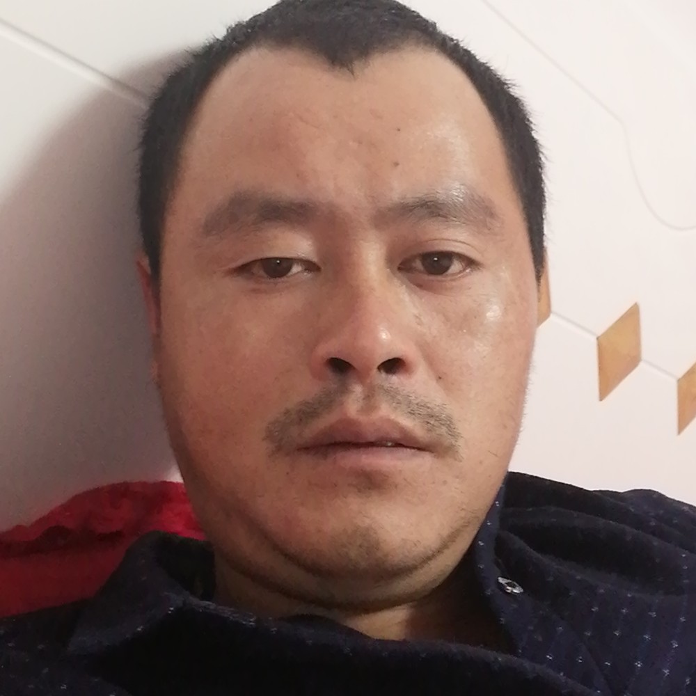 青衣懵懂的照片