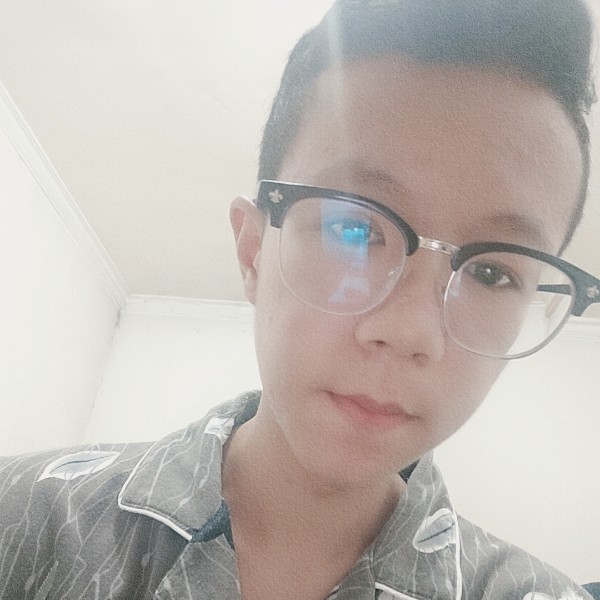 草莓爱无私的照片