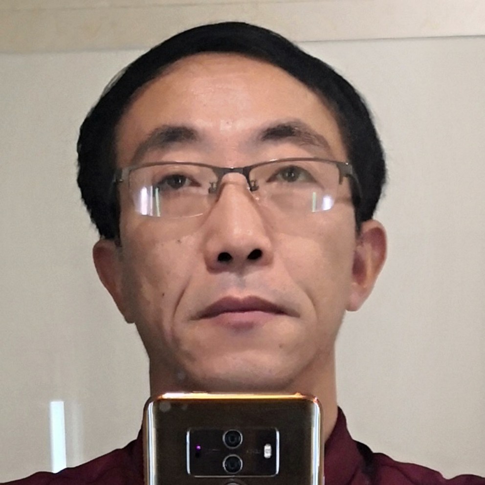 大山给一个人的照片