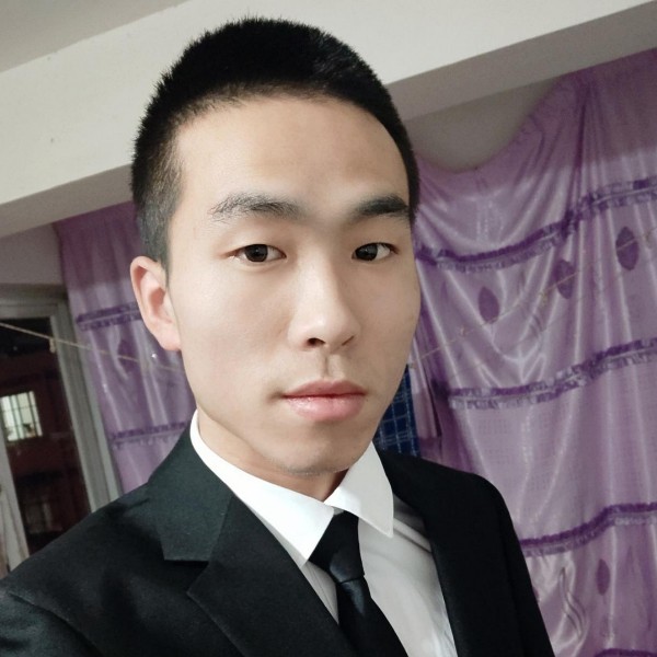 朱华东的照片