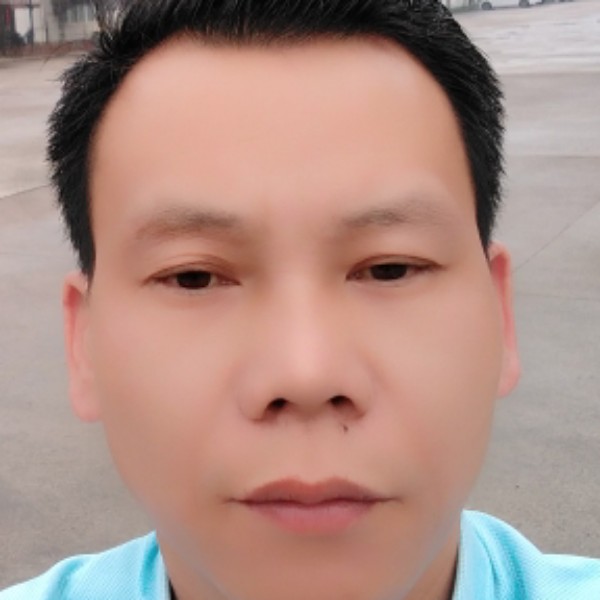 团飞的照片