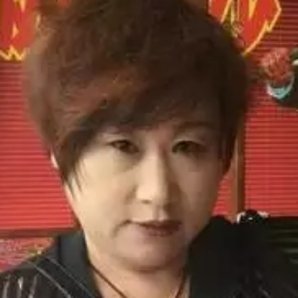 机灵等于月亮的照片