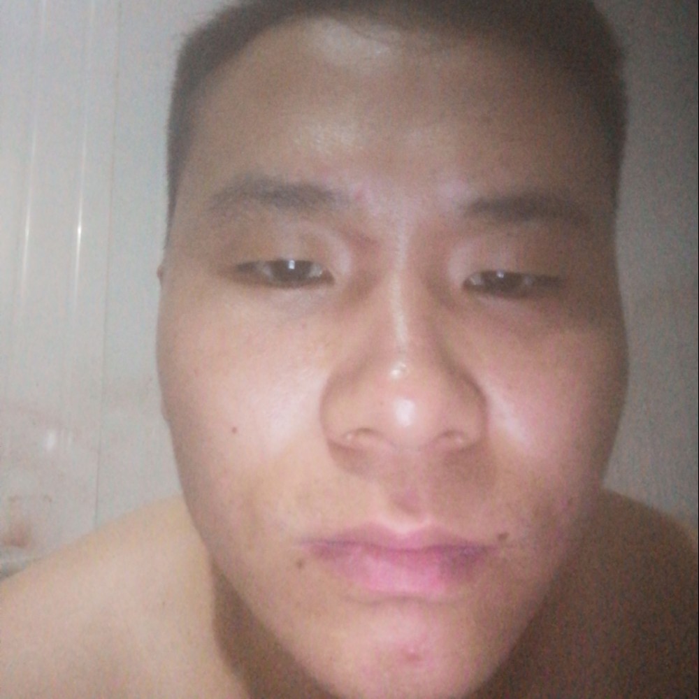 大门迎贪玩的照片
