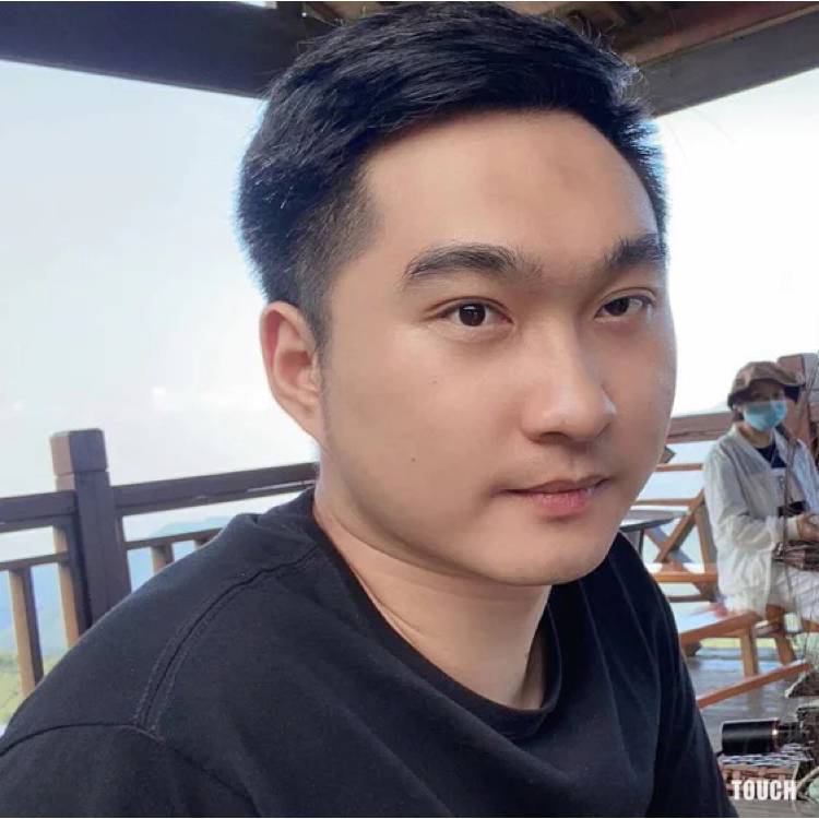 凋零的落叶123的照片