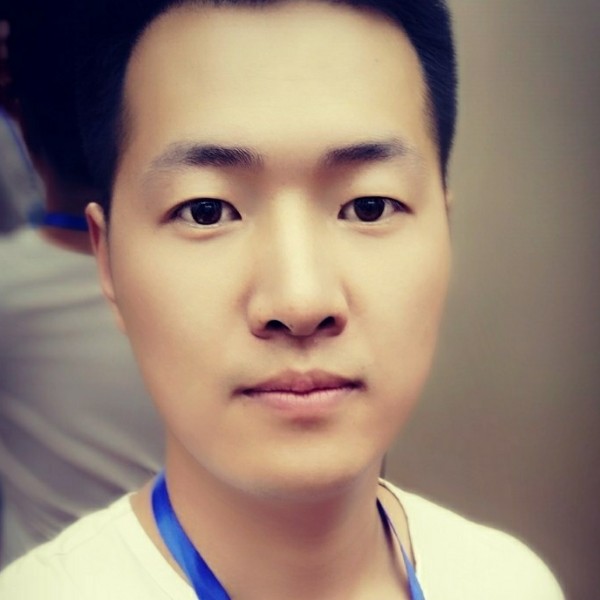 徐廷柱的照片