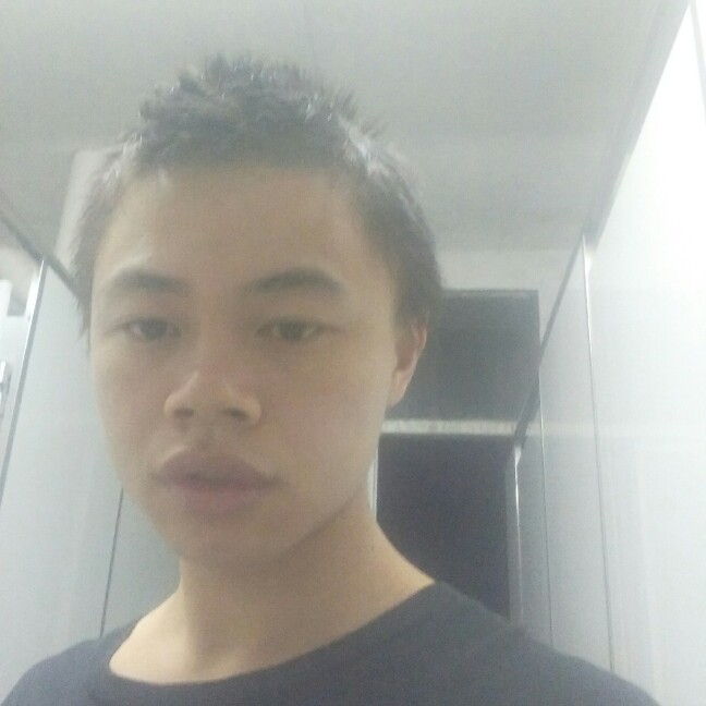 清脆春华的照片