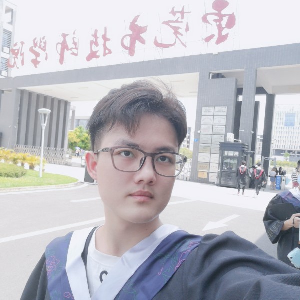 本强的照片
