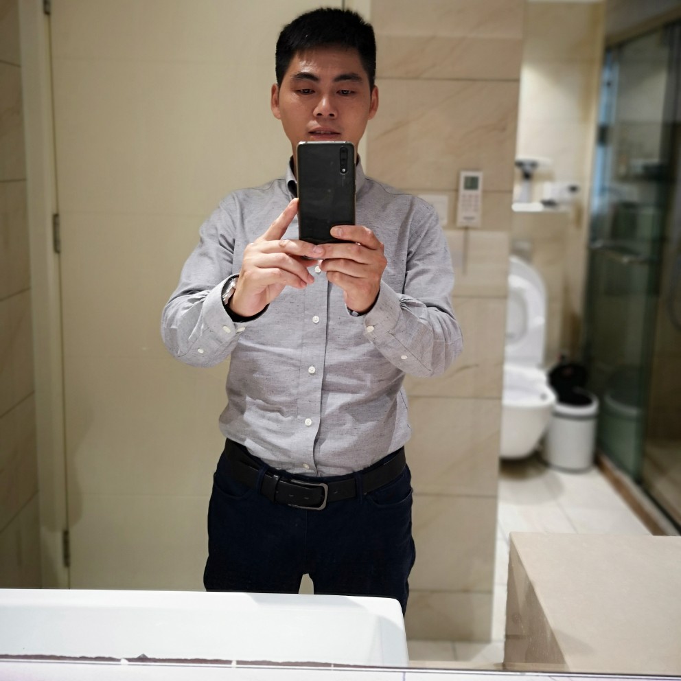 邹浩的照片